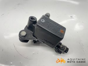 MAÎTRE-CYLINDRE DE FREIN AVANT HONDA PCX 125 2012