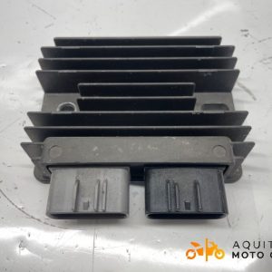 RÉGULATEUR PIAGGIO MP3 400 HPE 2022