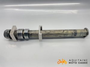 AXE DE ROUE ARRIÈRE YAMAHA R 6 2017