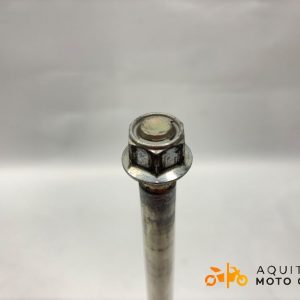 AXE DE ROUE ARRIÈRE YAMAHA YZF R 125 2022