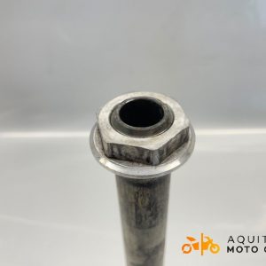 AXE DE ROUE AVANT YAMAHA R 6 2017