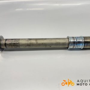 AXE DE ROUE AVANT YAMAHA R 6 2017
