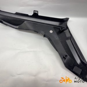 CACHE LATÉRAL INTERMÉDIAIRE DROIT YAMAHA YZF R 125 2022