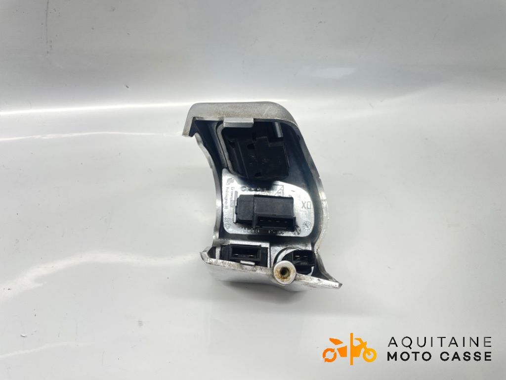 COMMODO DROIT PIAGGIO MP3 250 LT 2009