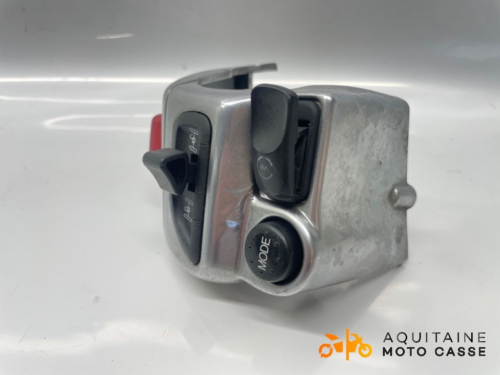 COMMODO DROIT PIAGGIO MP3 250 LT 2009