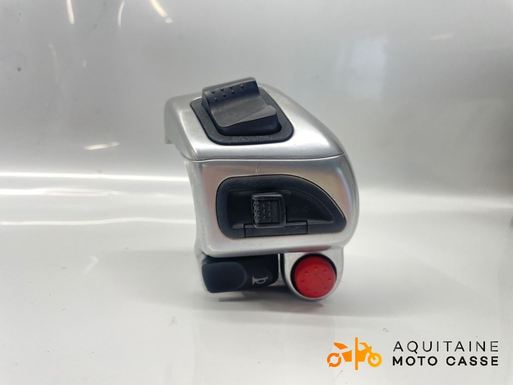 COMMODO GAUCHE PIAGGIO MP3 250 LT 2009