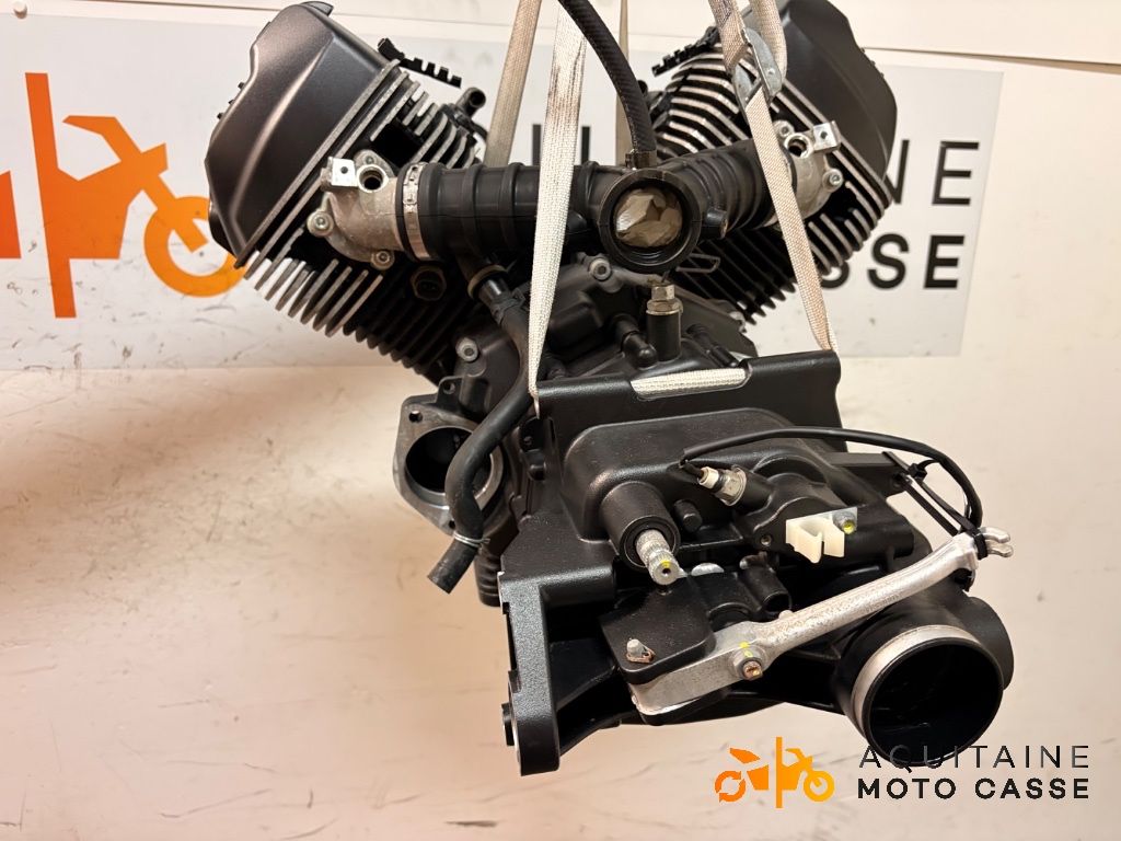 MOTEUR MOTO GUZZI V 7 SPECIAL 2022