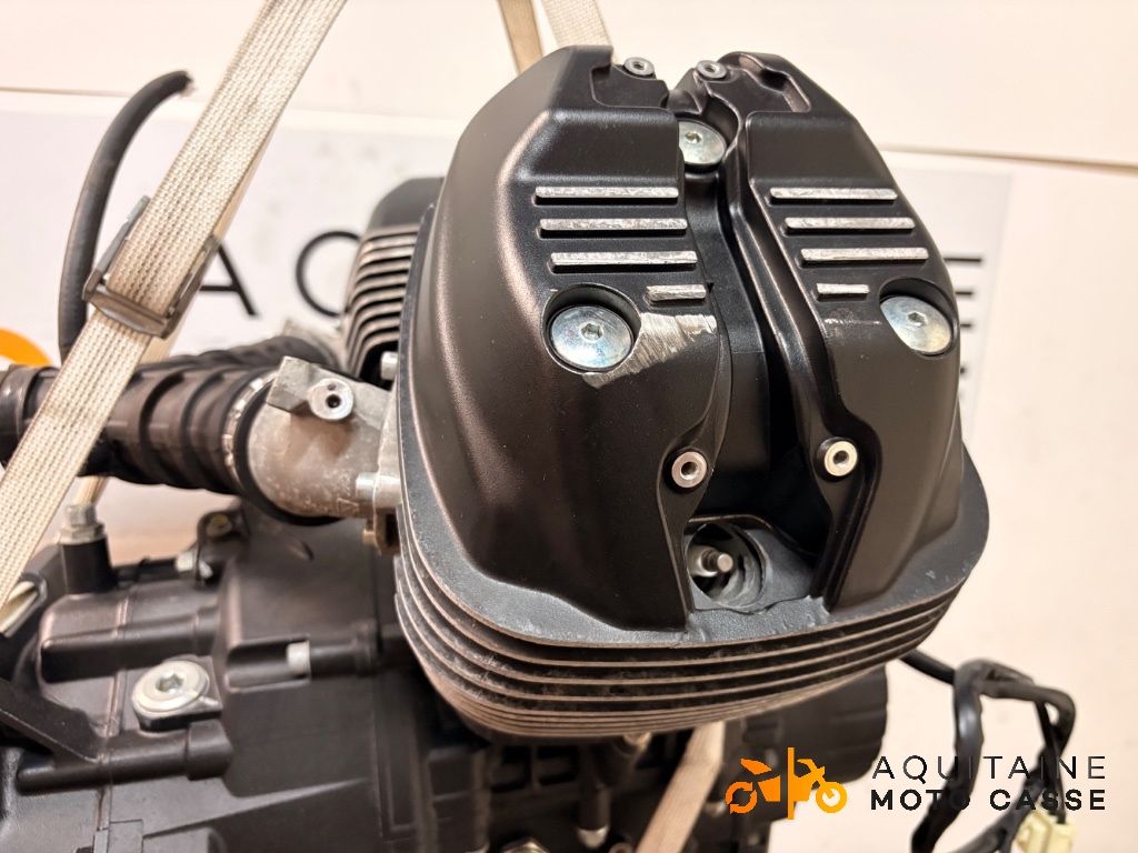 MOTEUR MOTO GUZZI V 7 SPECIAL 2022