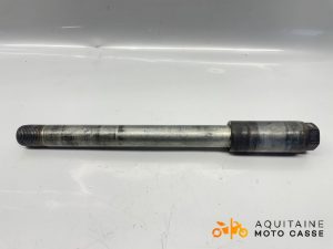 AXE DE ROUE AVANT SUZUKI BANDIT 1200 1998