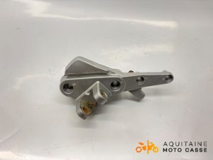 PLATINE AVANT DROITE MOTO GUZZI V 7 SPECIAL 2022