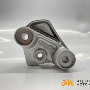 PLATINE AVANT GAUCHE MOTO GUZZI V 7 SPECIAL 2022