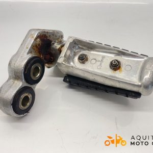 REPOSE-PIED AVANT GAUCHE YAMAHA VIRAGO 535 1993